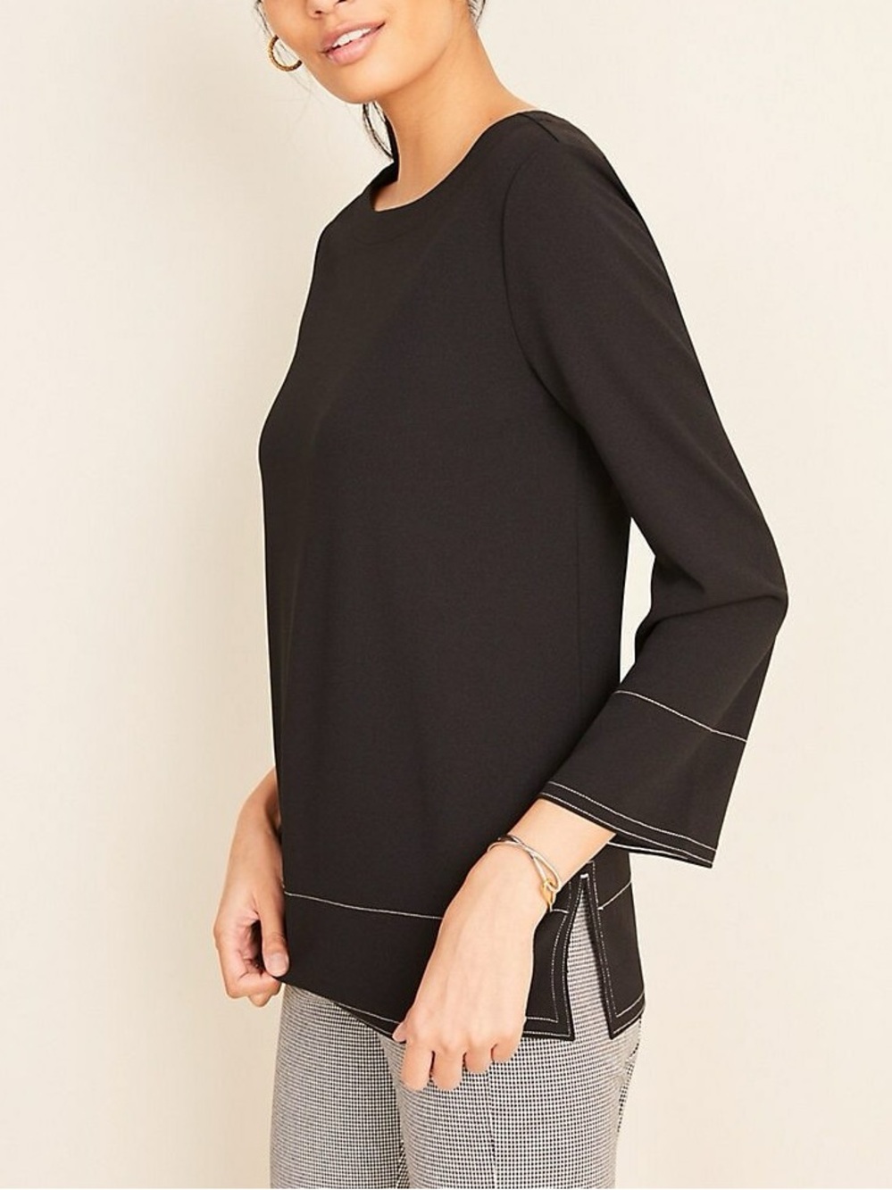 3/$10 Ann Taylor Stitched Boatneck Black Top
